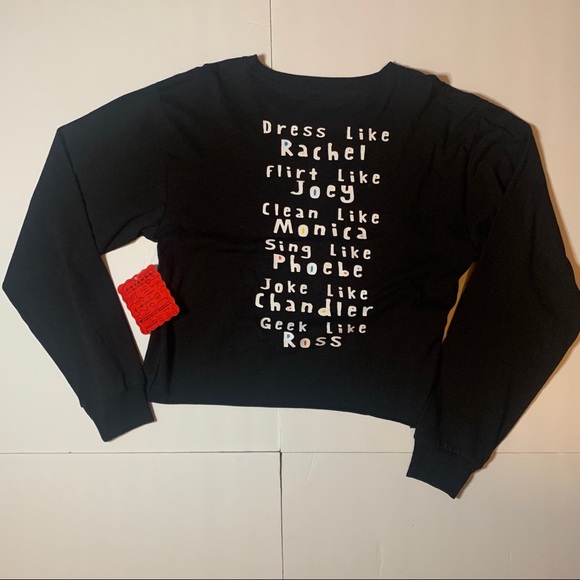 FRIENDS Graphic Long sleeve Cropped Tee - Picture 1 of 5